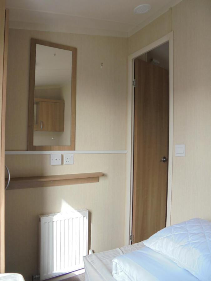 Kingfisher Bordeaux 8 Berth Central Heated Free Wifi อินโกลด์เมลส์ ภายนอก รูปภาพ