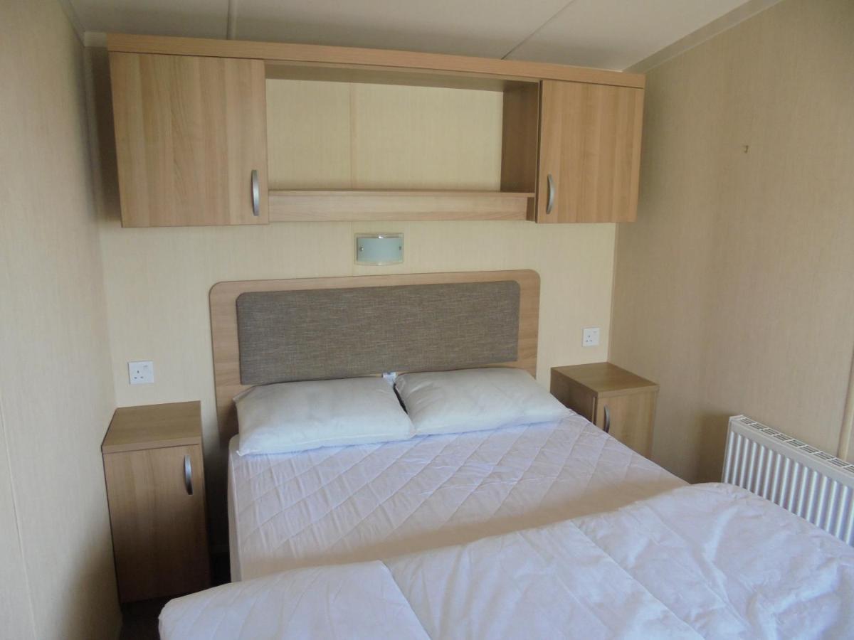 Kingfisher Bordeaux 8 Berth Central Heated Free Wifi อินโกลด์เมลส์ ภายนอก รูปภาพ